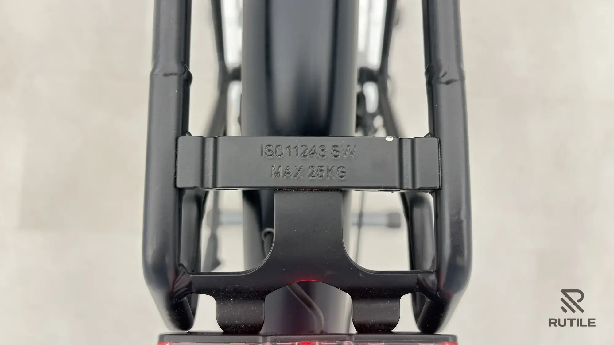 Carver Route E.400 - Image 14