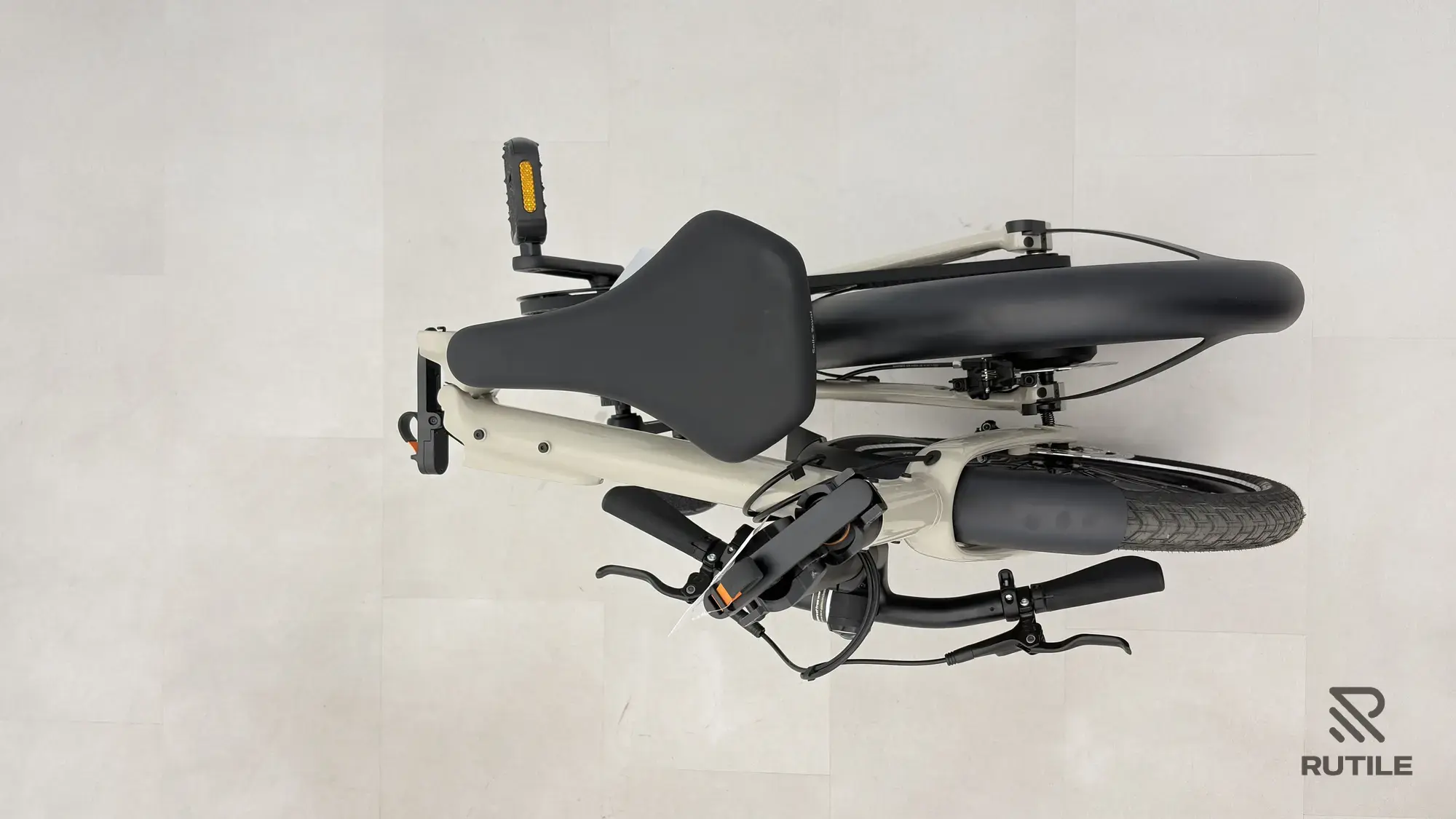 UTO PRO20 Taupe Satin - Image 14